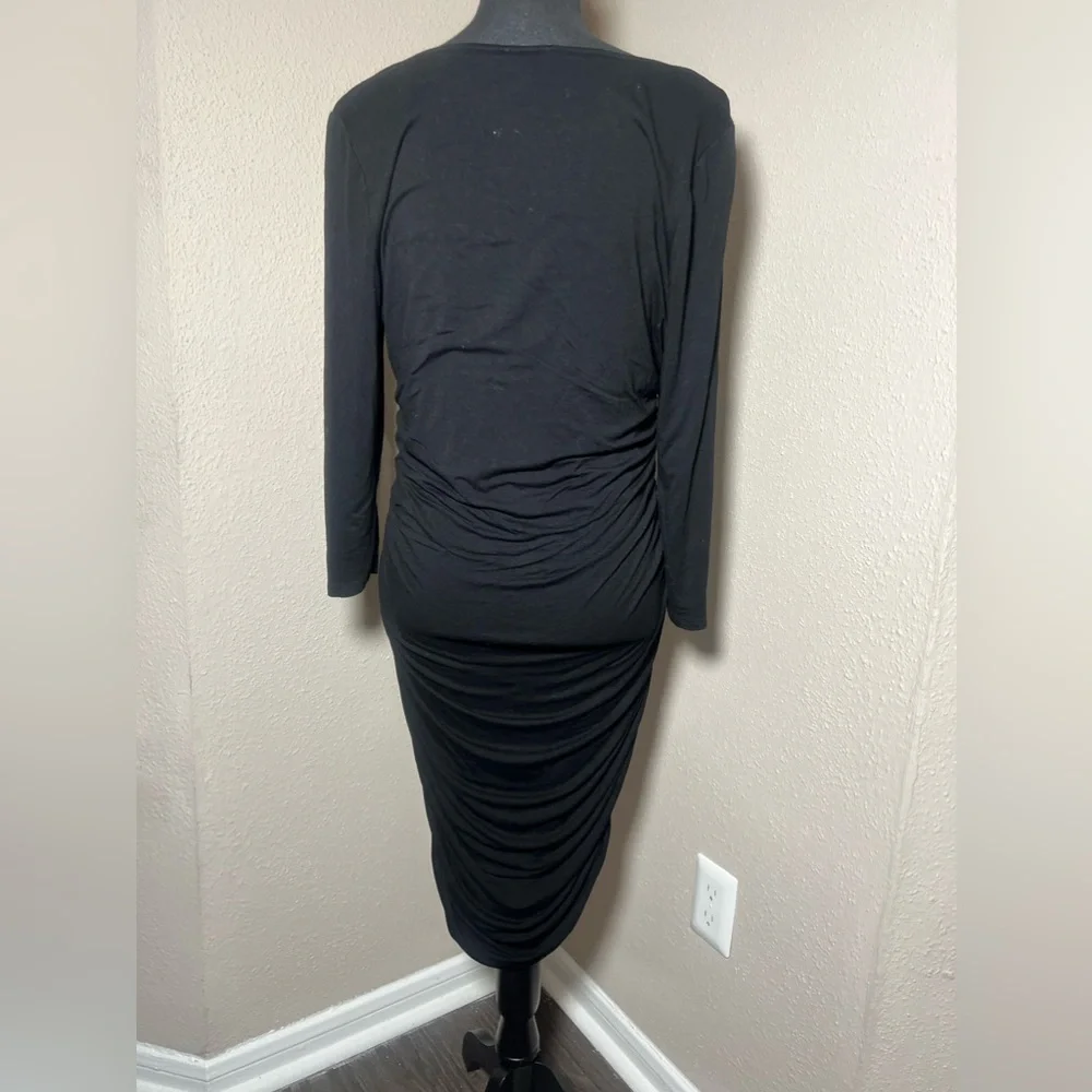 Vince Camuto rouge Dress BOGO - Picture 2 of 2